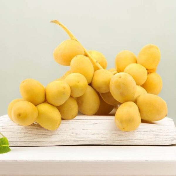 Dates Fresh Yellow